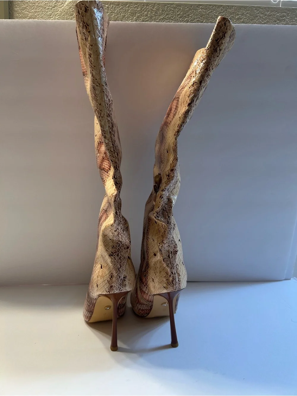 NWOT AZALEA WANG MADEYE NUDE SNAKE STILETTO BOOT